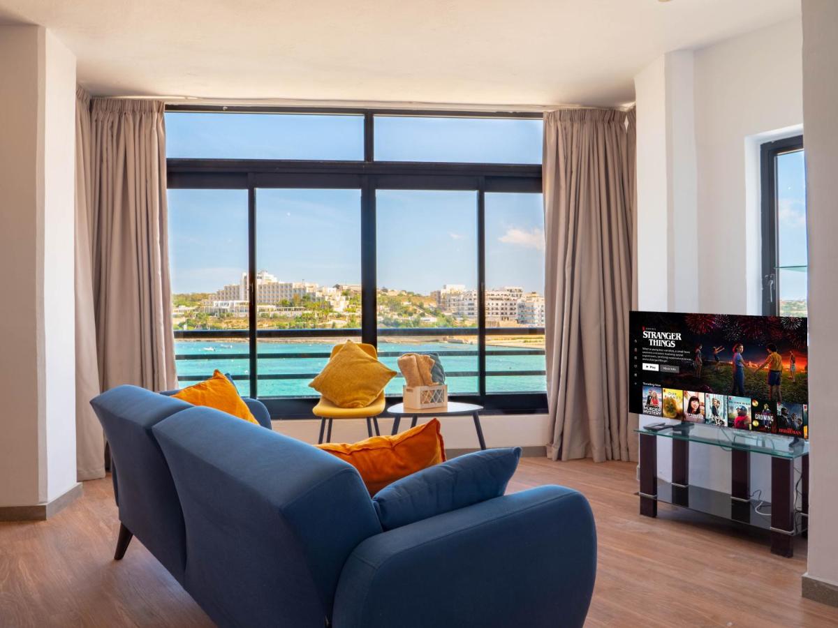 One-Bedroom Apartment with Balcony and Sea View