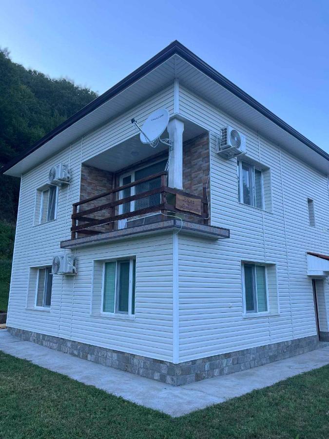Вила Владислава - стаи за гости - B&B Cherni Vit