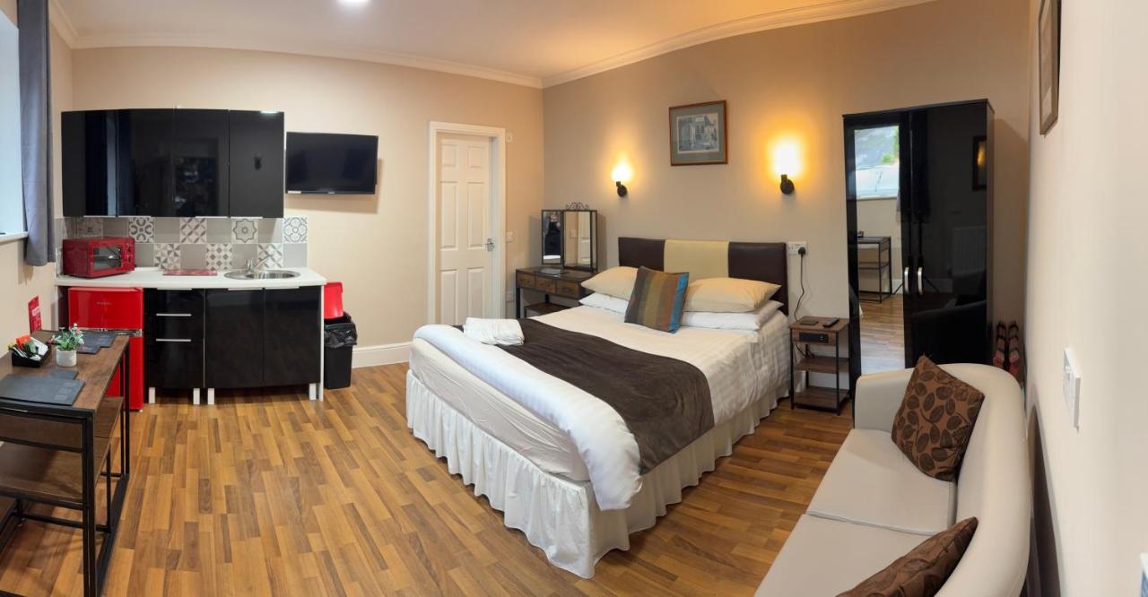Windermere Studio Rooms - Free Onsite Parking - Chambres d'hôtes Windermere