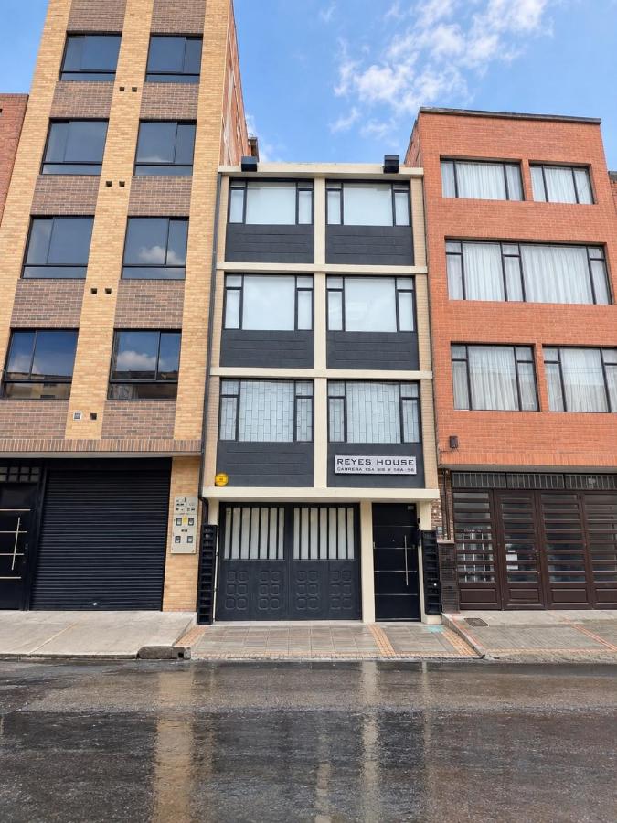 Apto nuevo a 5 min del Movistar Arena - Chambres d'hôtes Bogota
