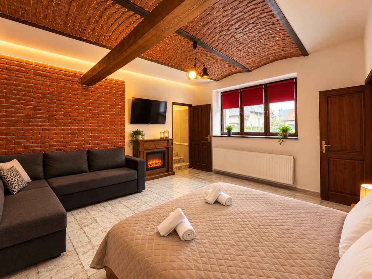 Cozy Tampa Apartment - Ultracentral - B&B Braşov