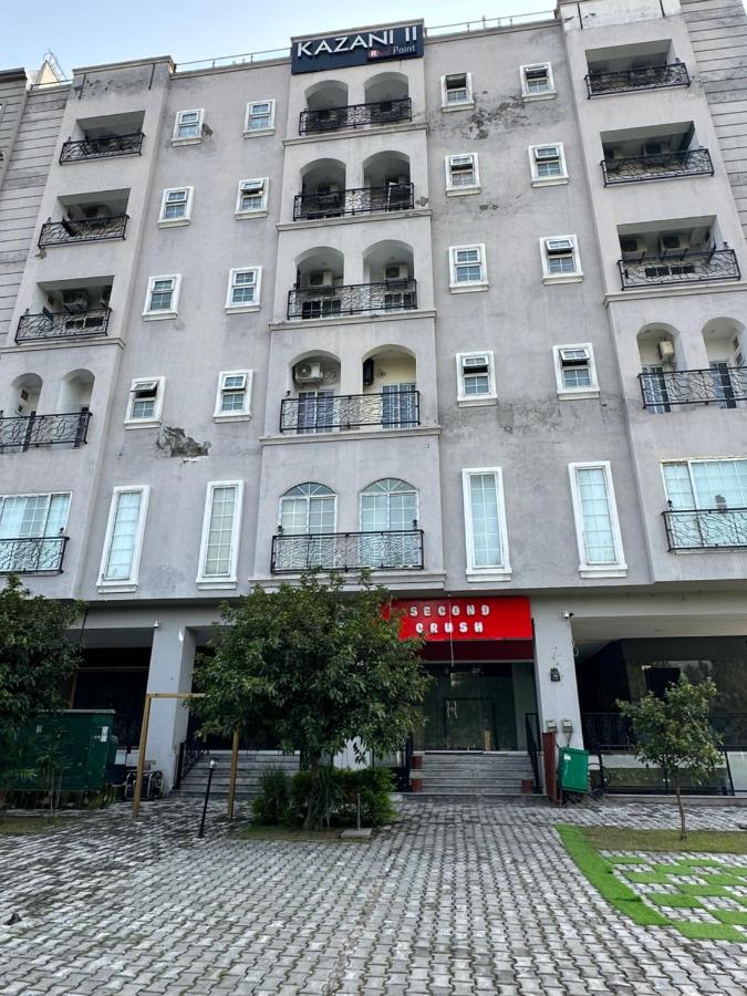 2 Bed Appartment Fully Furnished - Kazani Heights 2 - B&B Islamabad