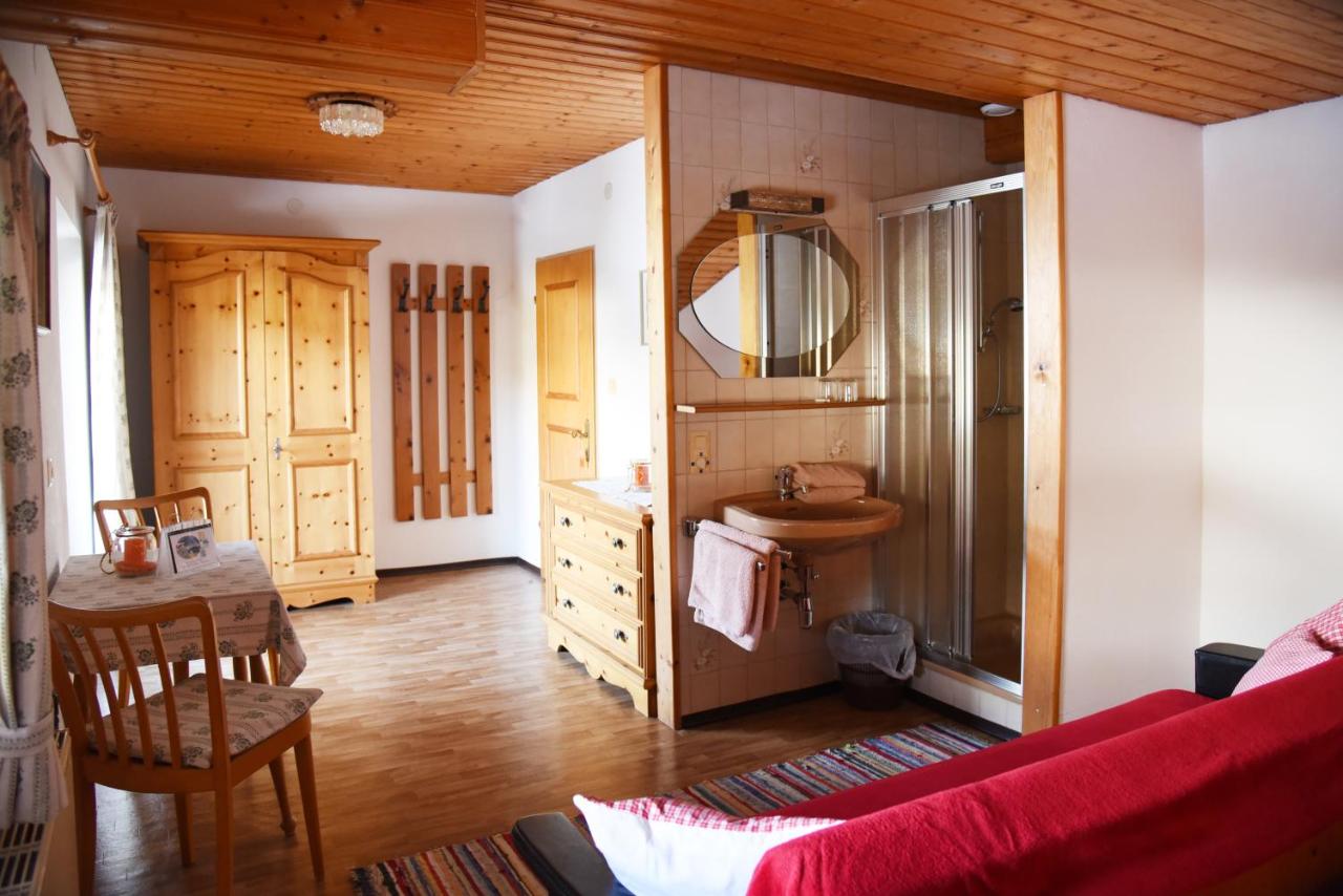 Double Room with Balcony and Shared Toilet