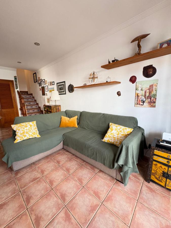 Abades Boho House by the Sea Families and Friends - Bed and Breakfast Abades