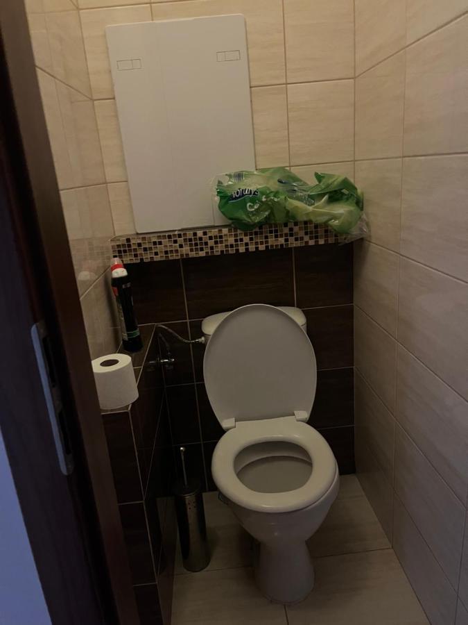 Nice Apart And Nice Location - Ferienwohnung Prievoz