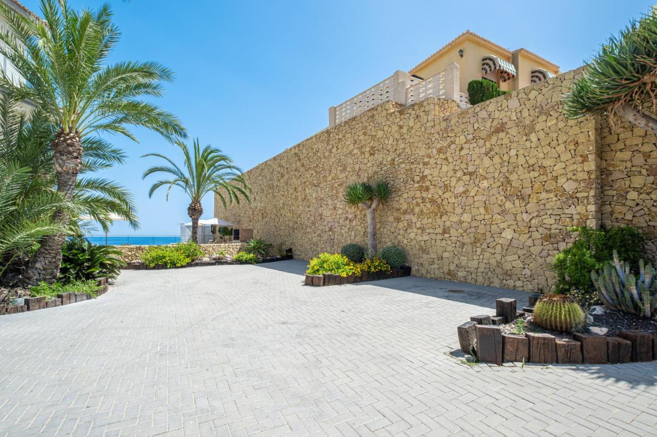 Jade Oceanfront Apt & Terrace - B&B Campello