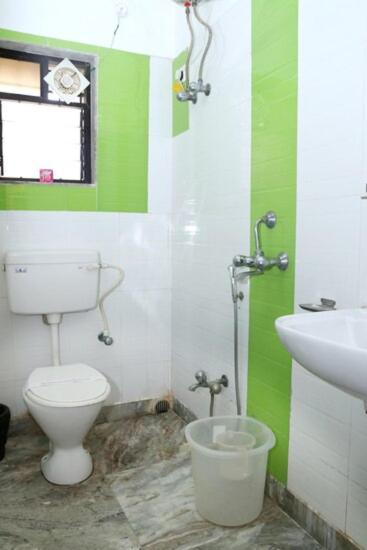 Chambre Double avec Salle de Bains Commune