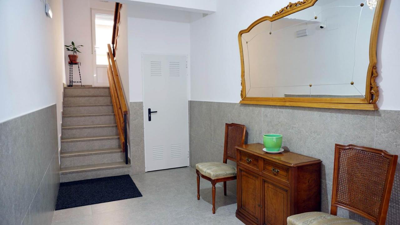 Apartamento La Pina - Bed and Breakfast Cabezuela del Valle