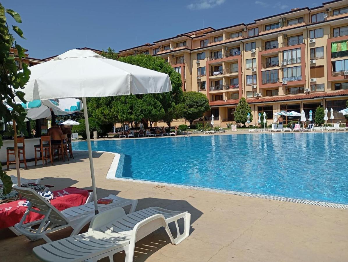 Sunshine 3 - Bed and Breakfast Sveti Vlas