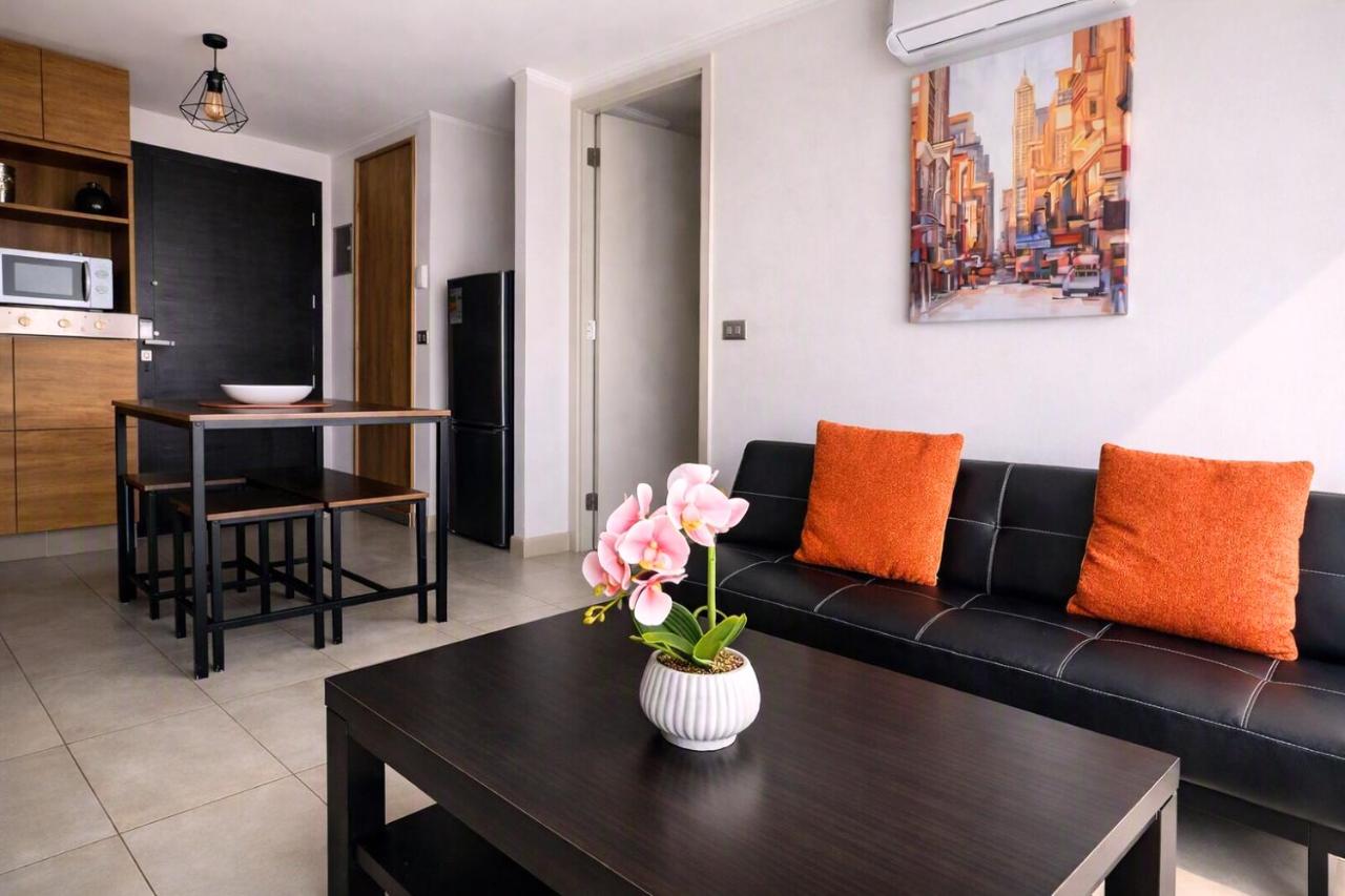 Moderno Departamento Cerca de Santander Arena, Parque Estadio Nacional y Barrio Italia - B&B Santiago del Cile