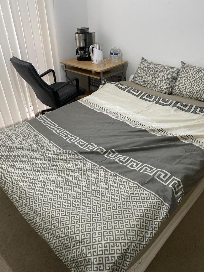 Large size room homestay Greenwich - B&B London