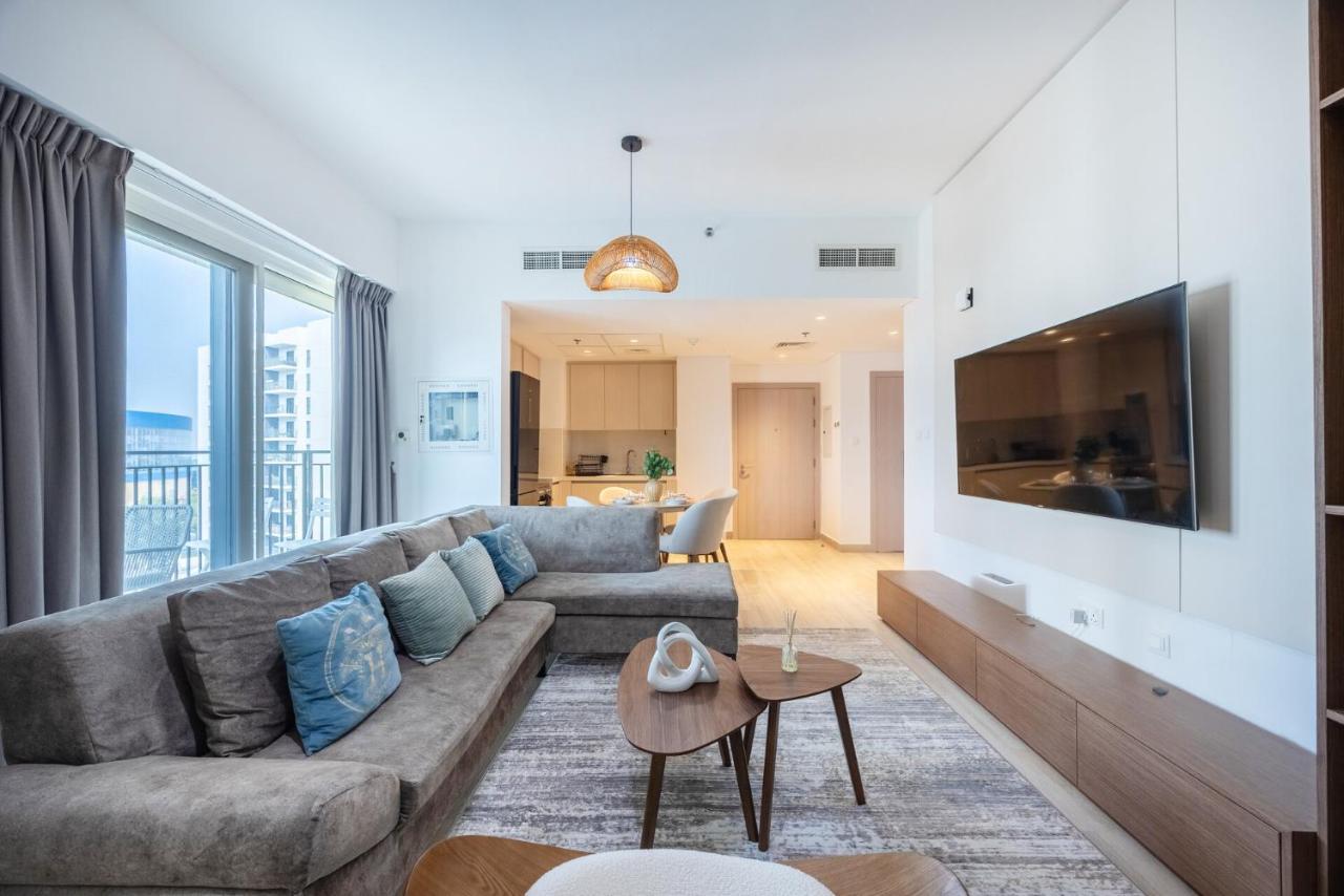 Bloomfields 1BR in Water's Edge 2 - Yas Island - Chambres d'hôtes Abou Dabi