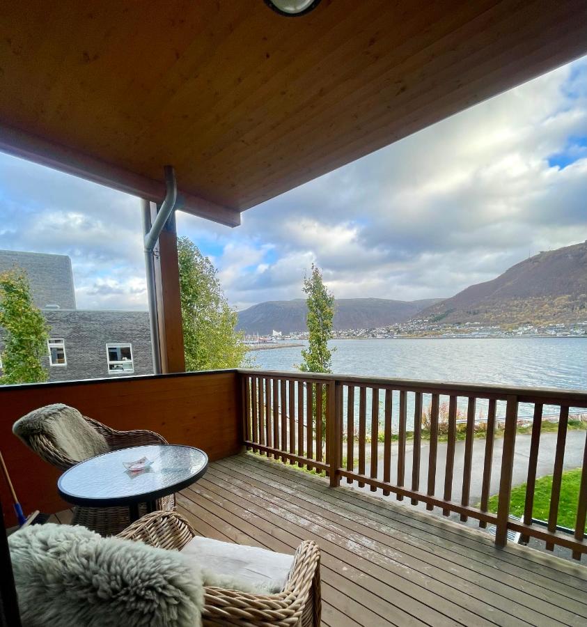 Leilighet ved havet med utsikt over Tromsøysundet. - Ferienwohnung Tromsø
