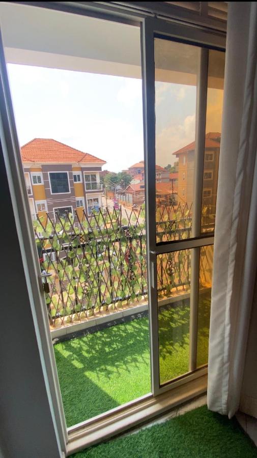 Heaven's apartments - bulabira road Najjera 1 - Chambres d'hôtes Kampala