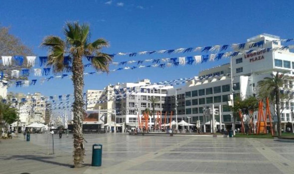 Navy Luxury Apartment - B&B Netanya