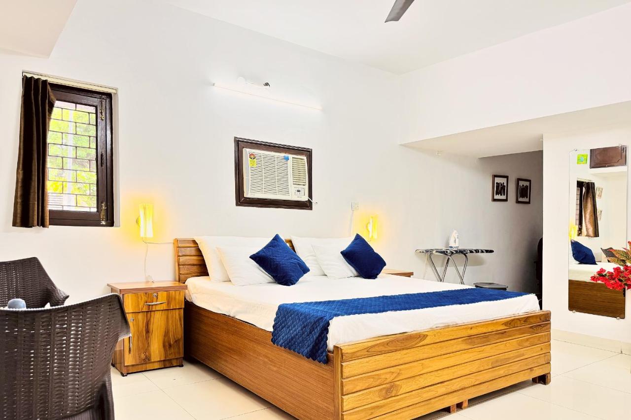 Nivera Stays 4BR Luxury Private Home near Airport, South Delhi - B&B Nuova Delhi