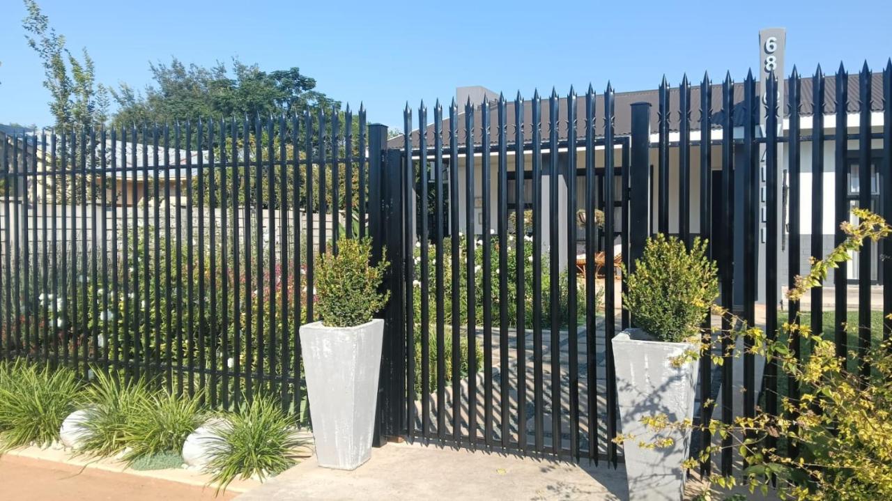 68Warren - Ferienwohnung Vryburg