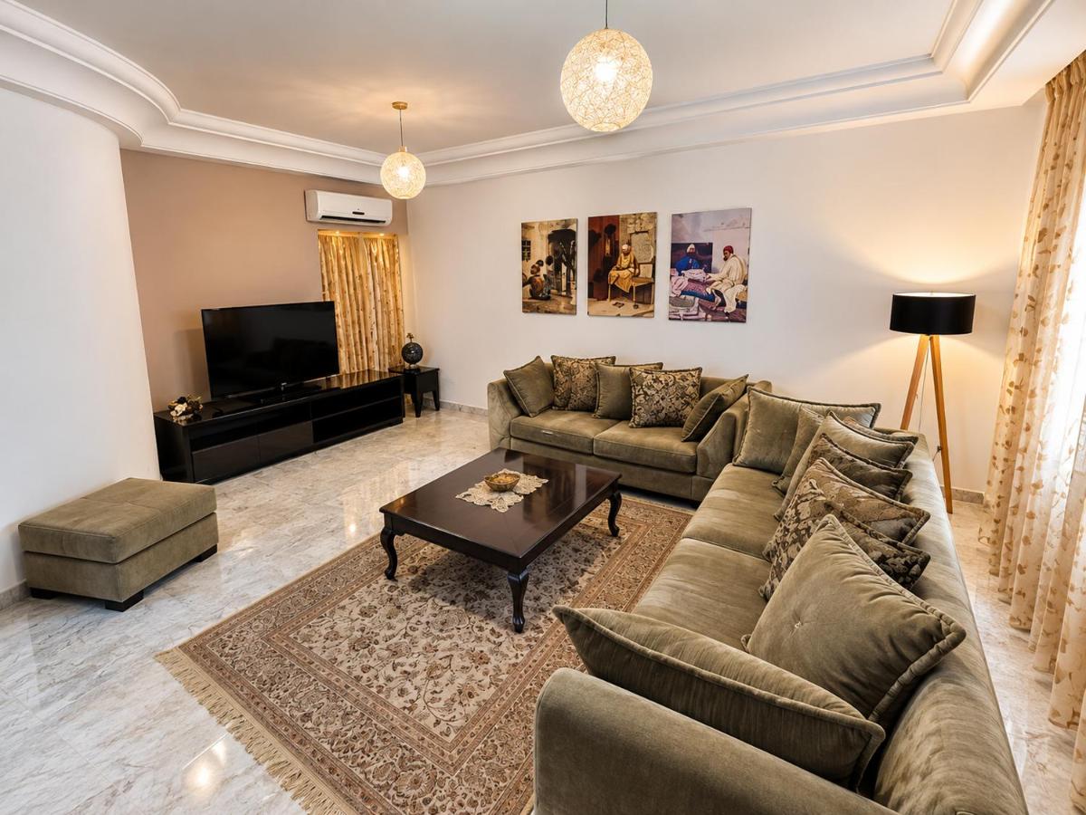 Duplex el 3ebdelleyya en face tennis club la marsa - B&B Túnez