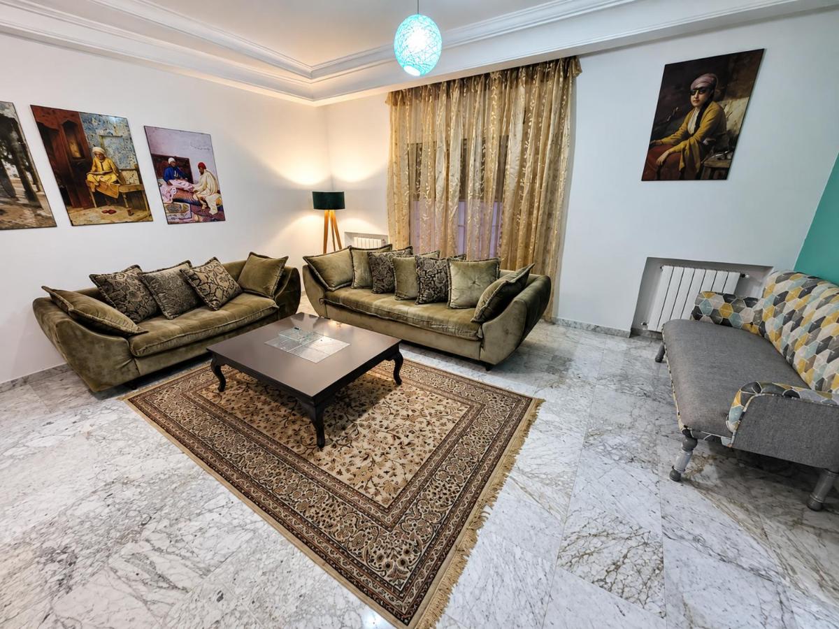 Duplex el 3ebdelleyya en face tennis club la marsa - B&B Túnez