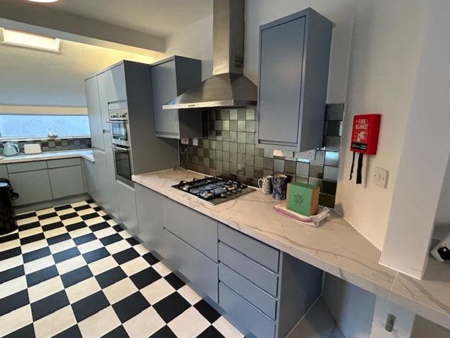Jackson Landing - Spacious house with central location - Ferienwohnung Filey