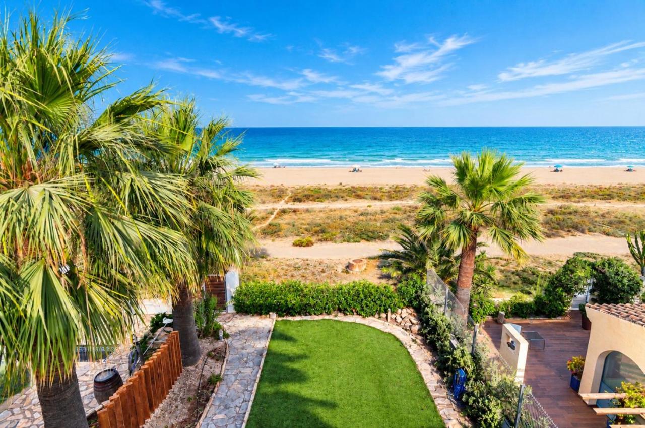 Levante 16 | Chalet 1ª Línea de playa | BBQ - B&B Vera