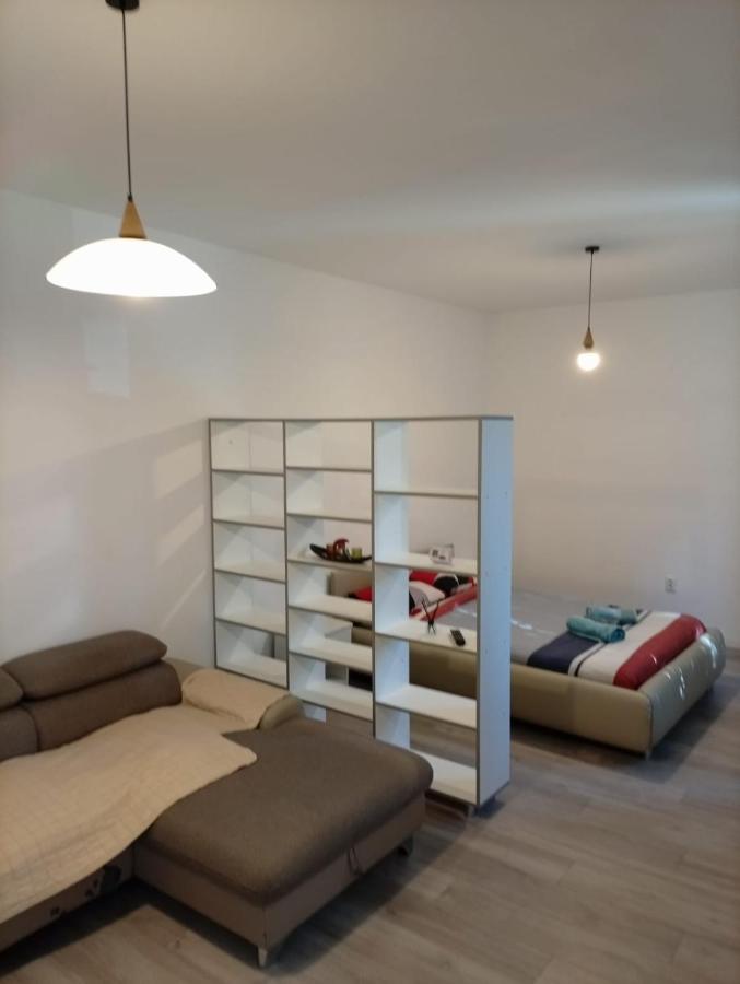 Central Calarasilor ap 4 - B&B Târgu Mureş