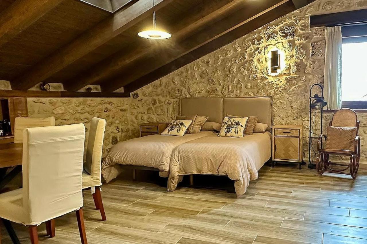 Casa Vieja De La Abuela - B&B Fuentesaúco de Fuentidueña