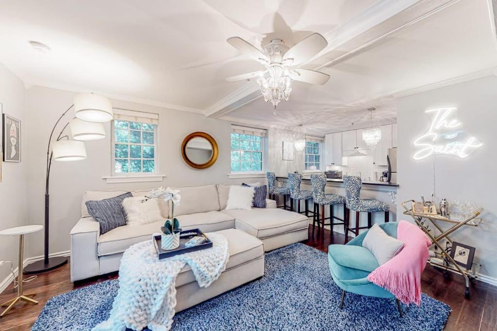 The Saint - B&B Fayetteville