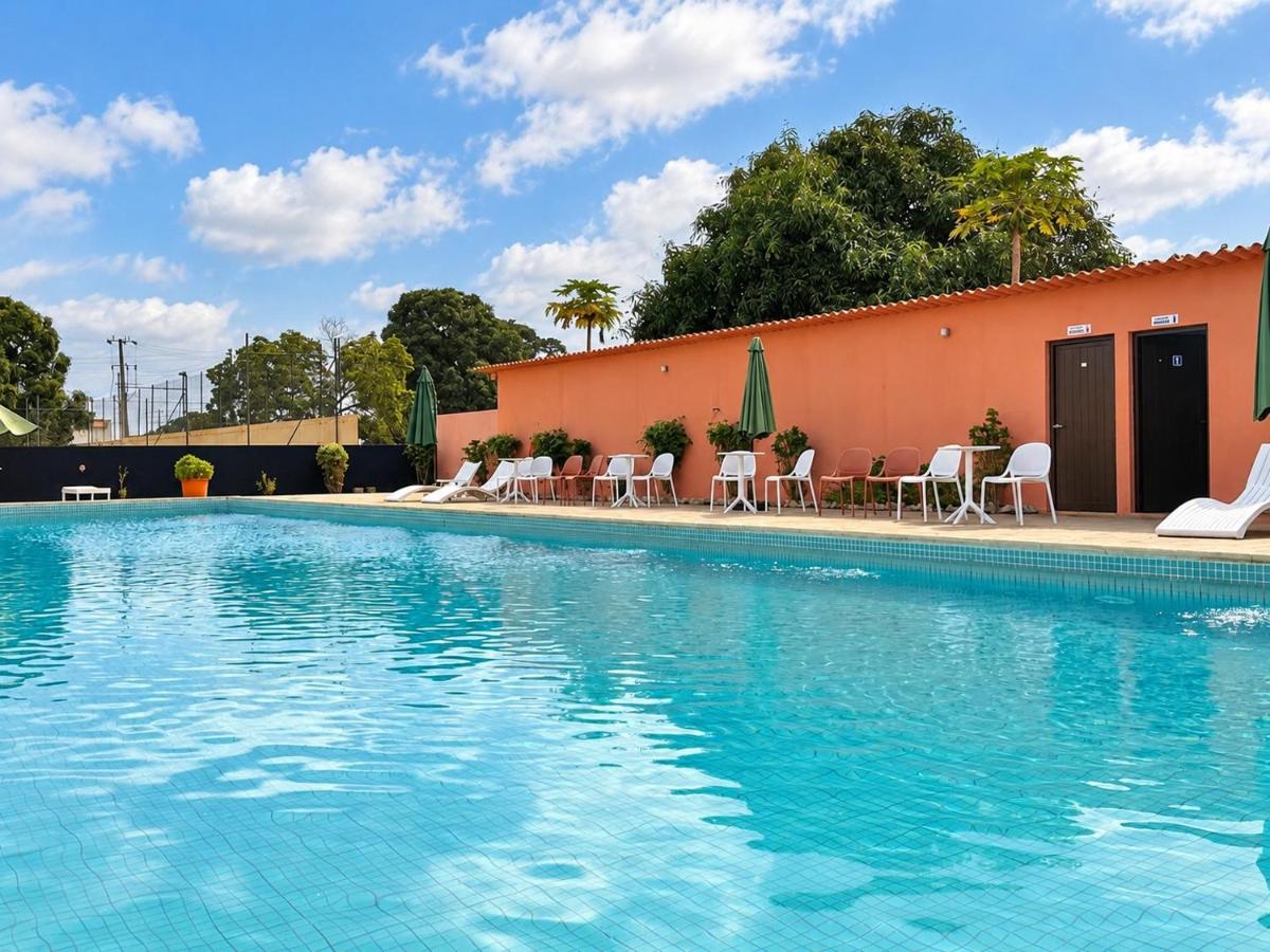 Viana Hotel