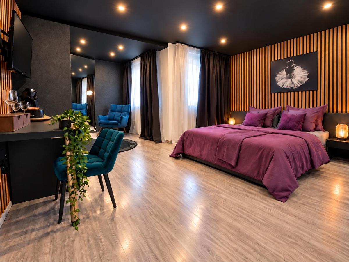 Deluxe Doppel-/Zweibettzimmer