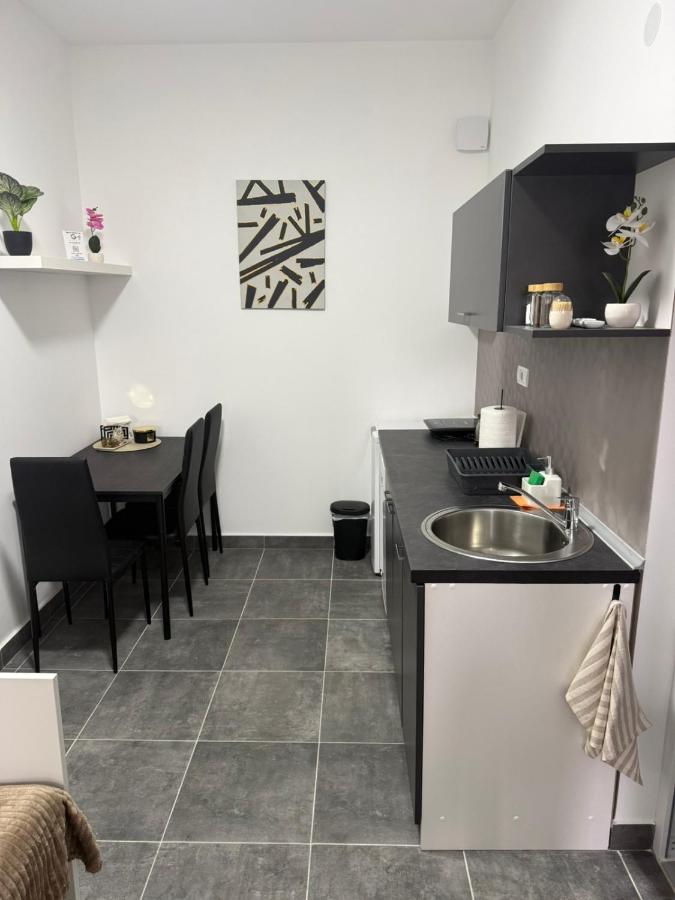 Lucky Apartments - Ferienwohnung Leskovac