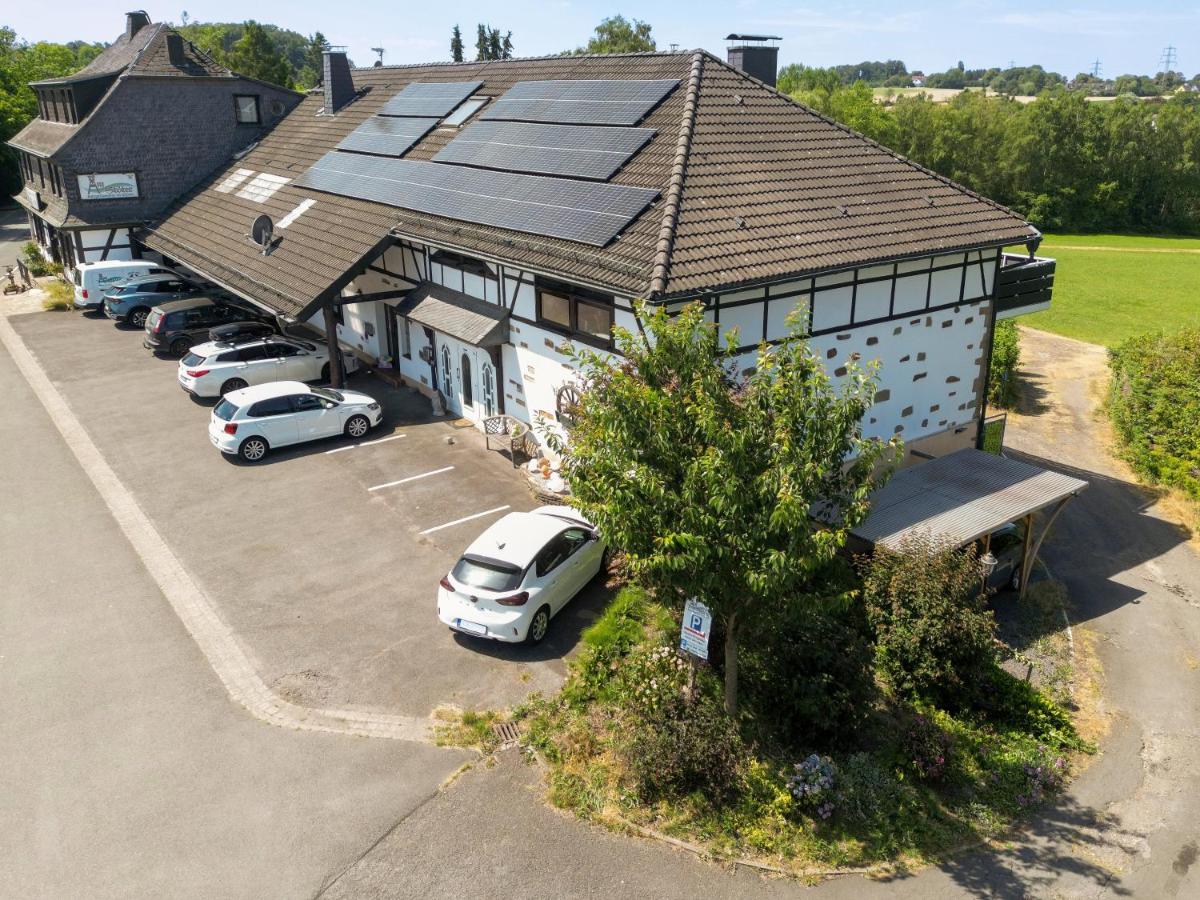 Ruhrpottpension Am Stöter - B&B Witten