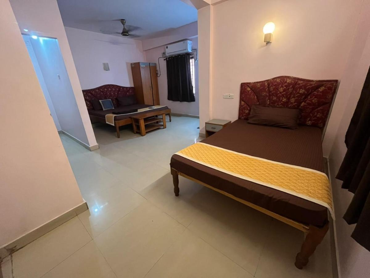 CIty Stays - Bed and Breakfast Madras