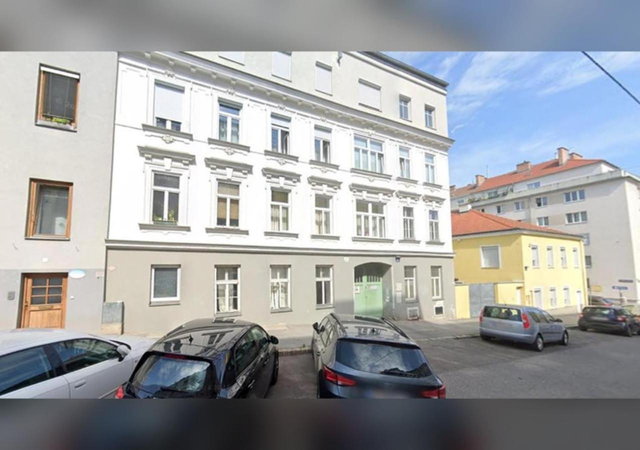 Zeus Design Apartment Schlosspark Schönbrunn - B&B Vienna