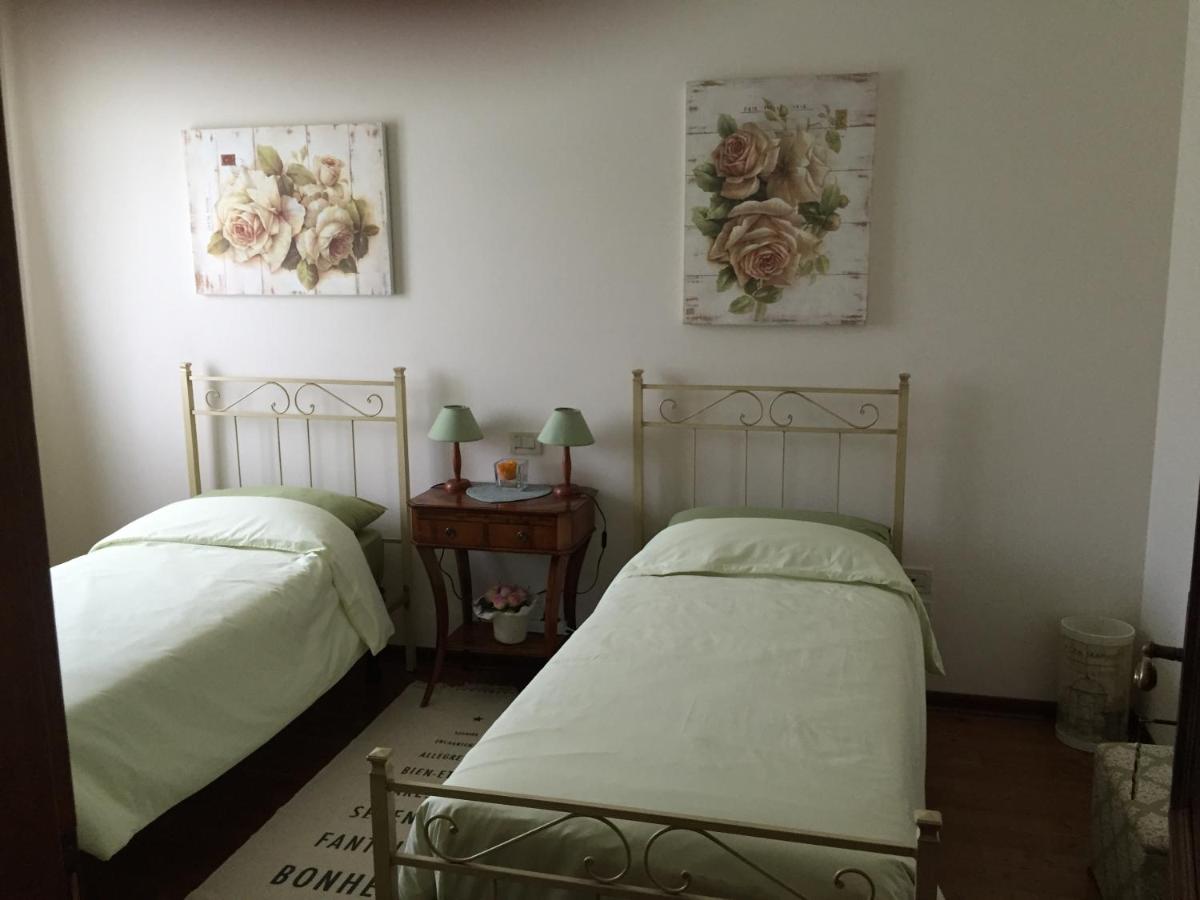 Double or Twin Room with Private External Bathroom