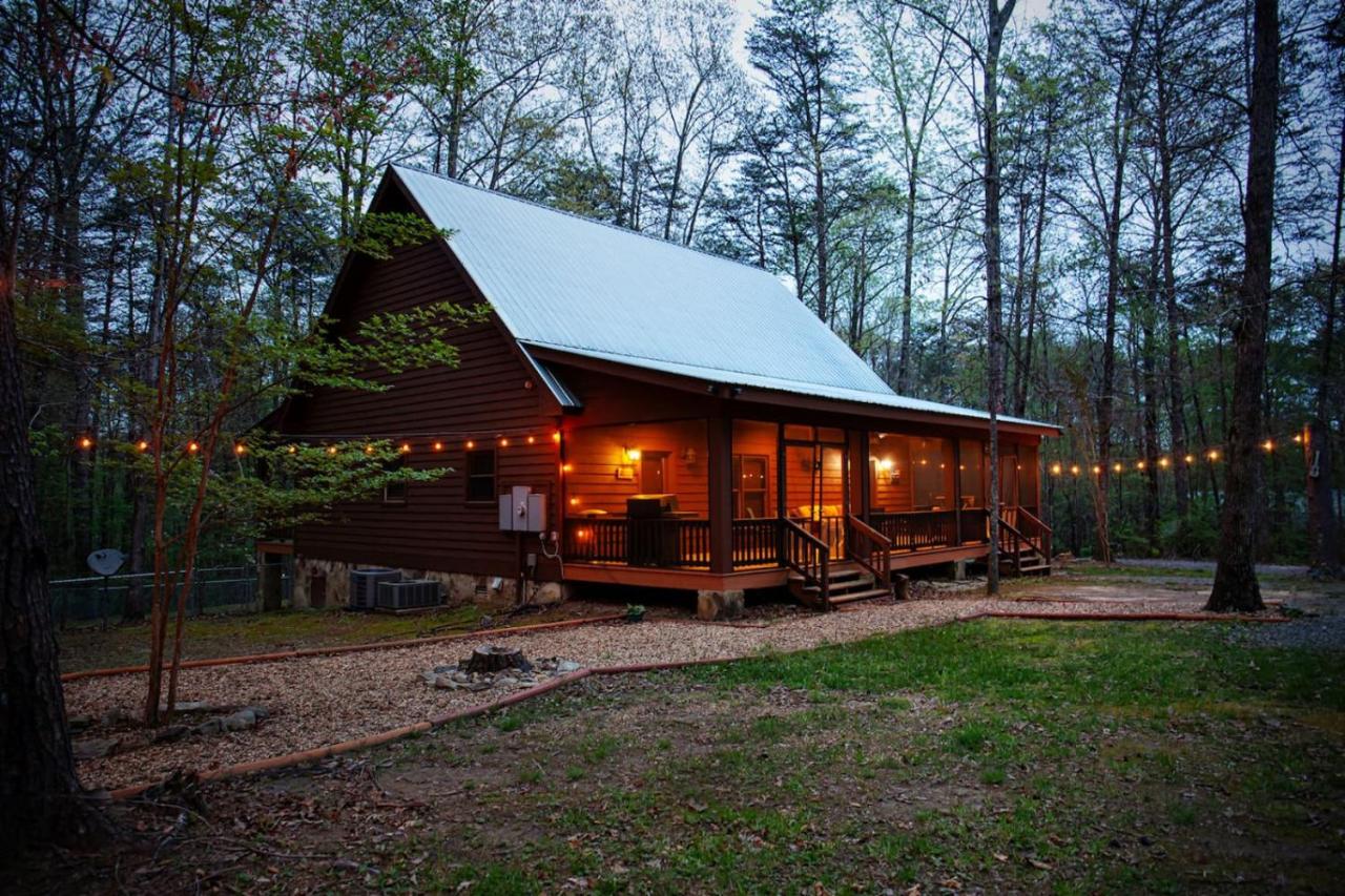 Secluded Cabin - Games, Fire Pit, Hot Tub, Pet OK - B&B Mentone