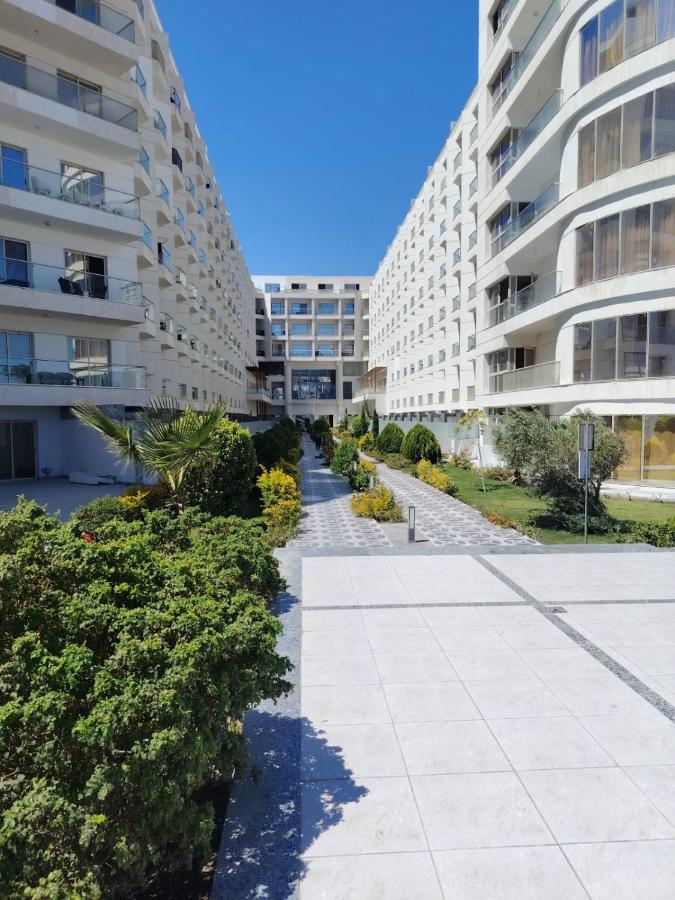 Scandic Resort Ground Floor Studio with Terrace & Private Beach - B&B Hurghada
