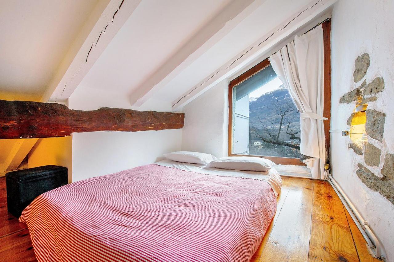 Appartamento Deluxe con 2 Camere da Letto e Vista Giardino