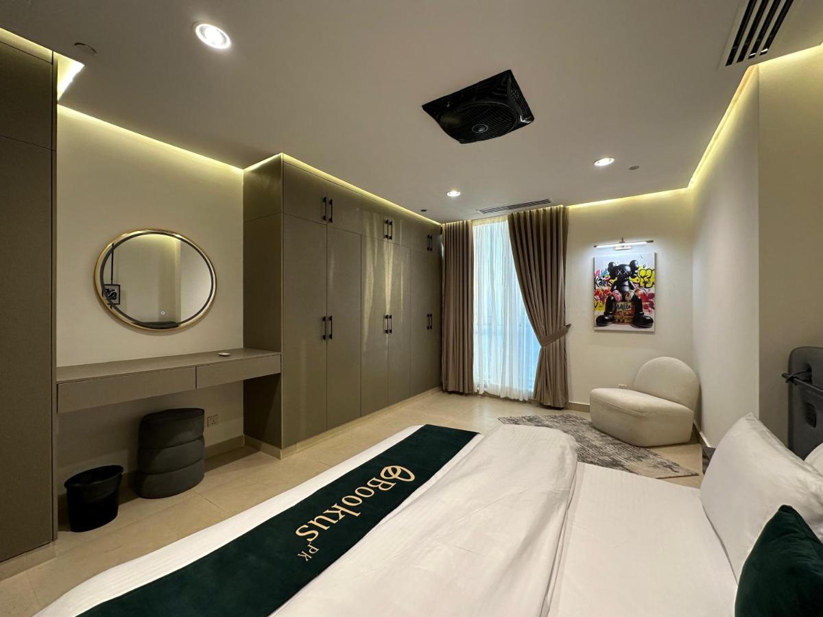 HighRise Luxury Suites - Nearby Centaurus - Bed and Breakfast Islamabad