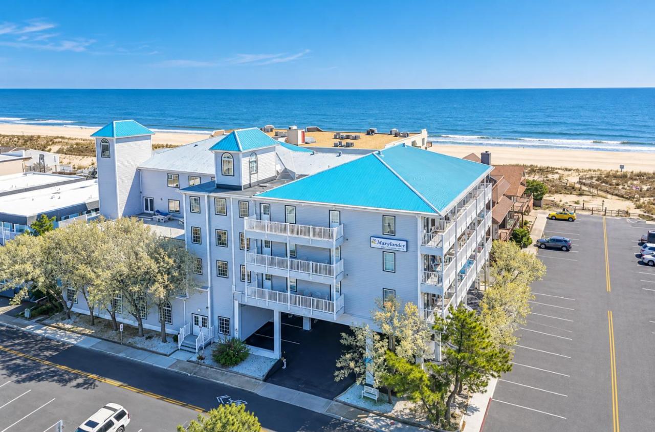 Modern Renovated Condo - 90 Steps to Beach - OCMD - B&B Ocean City
