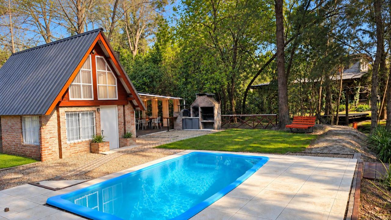 Casa con PILETA al borde del RIO - B&B Benavídez