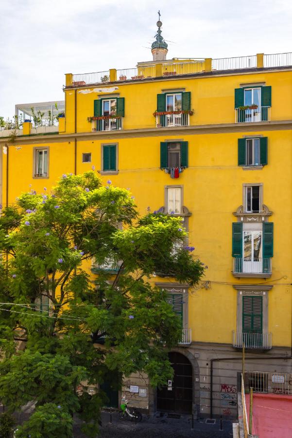Palazzo Latilla by Napoliapartments - Ferienwohnung Neapel