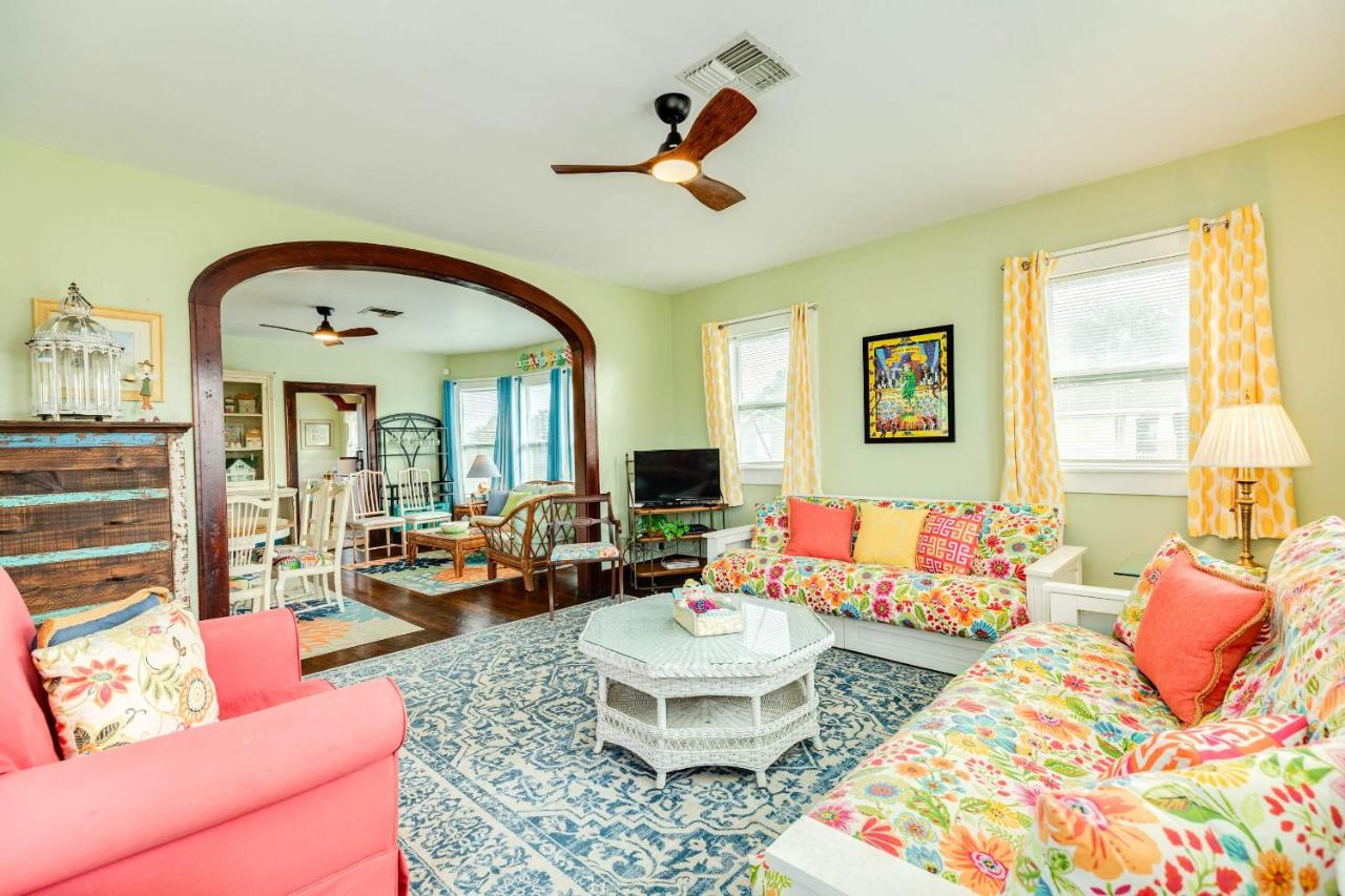 Blue Turtle - Vintage Island Charm in Midtown - B&B Galveston
