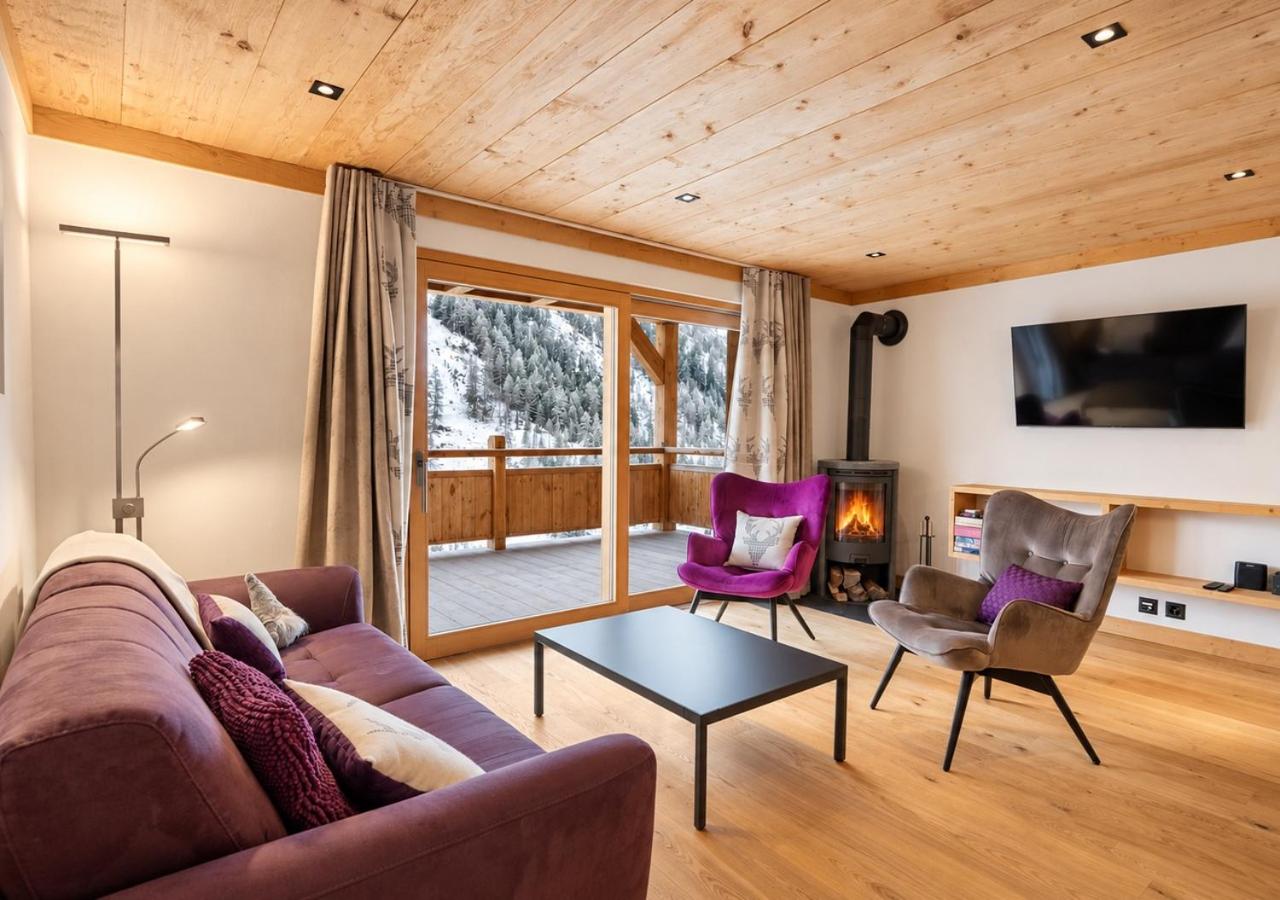 Superior Apartment