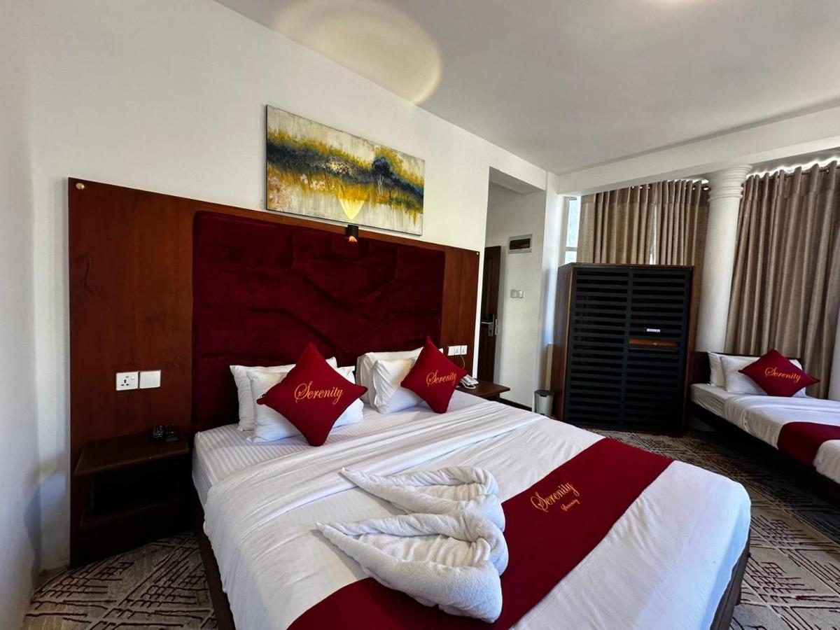 Serenity Lake View Villa Nuwara Eliya - Chambres d'hôtes Nuwara Eliya
