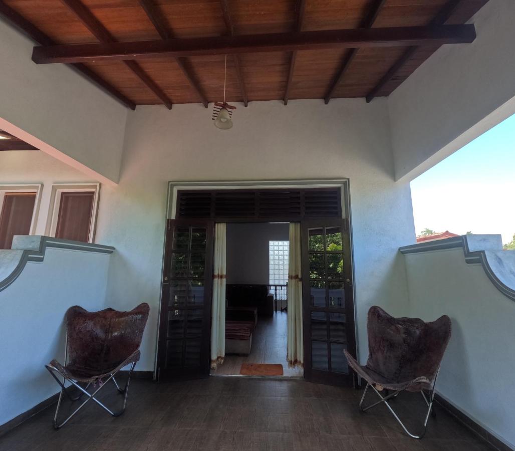 Villa 11 Eleven - B&B Unawatuna