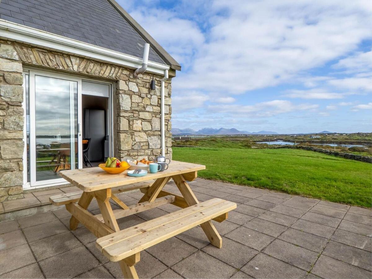 Lake House Mannin, Ballyconneely - B&B Ballyconneely