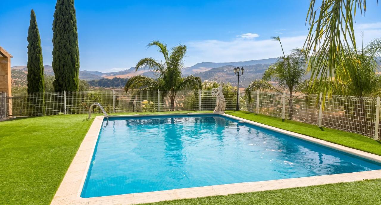 Spacious Villa with Pool in Pruna, 140 m² - B&B Pruna
