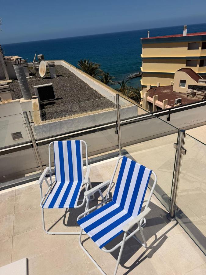 Lupama Suite Rooftop Pool, Sea Views, 2 min to Beach - B&B Arguineguín