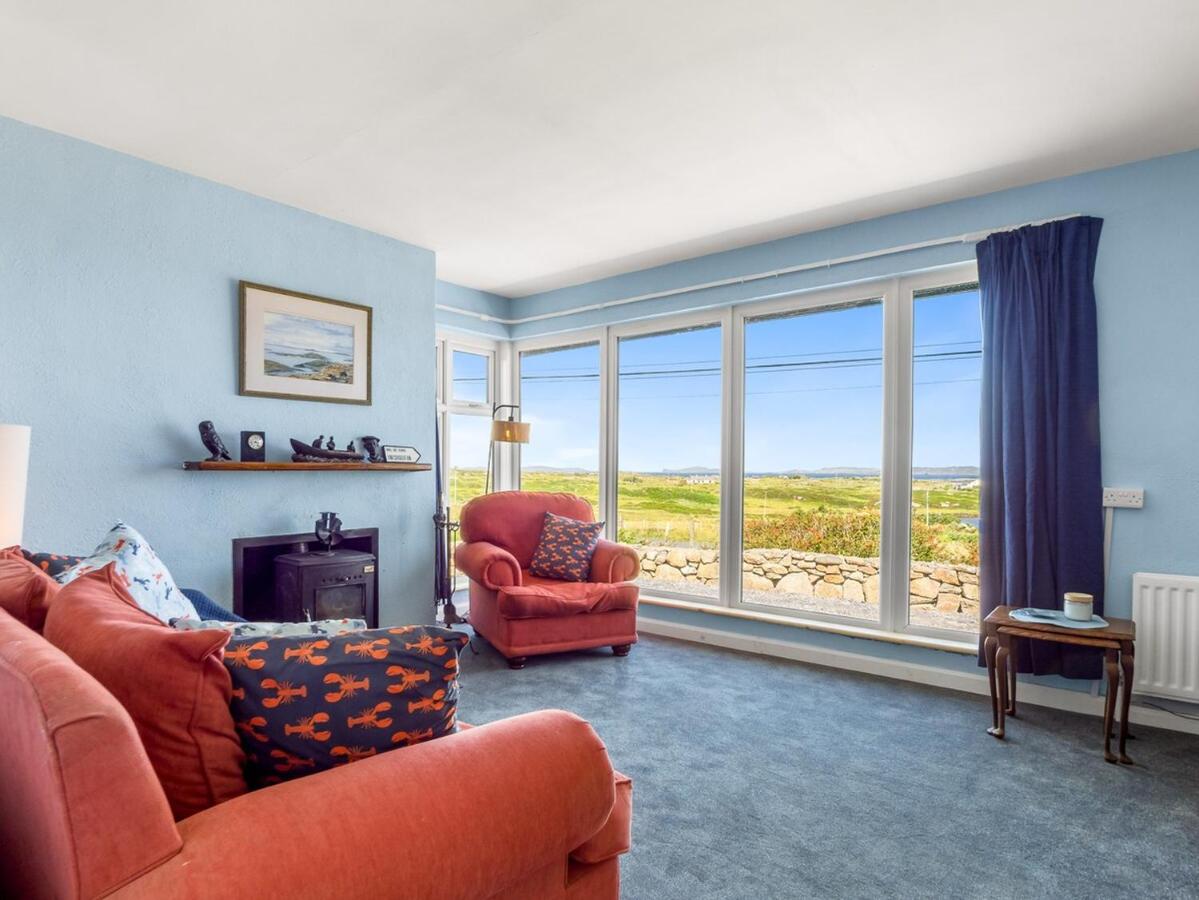 Hughs Cottage - B&B Cleggan